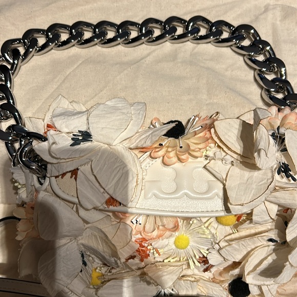 NWT Tory Burch Fleming soft floral embellished mini crescent bag - Picture 3 of 8